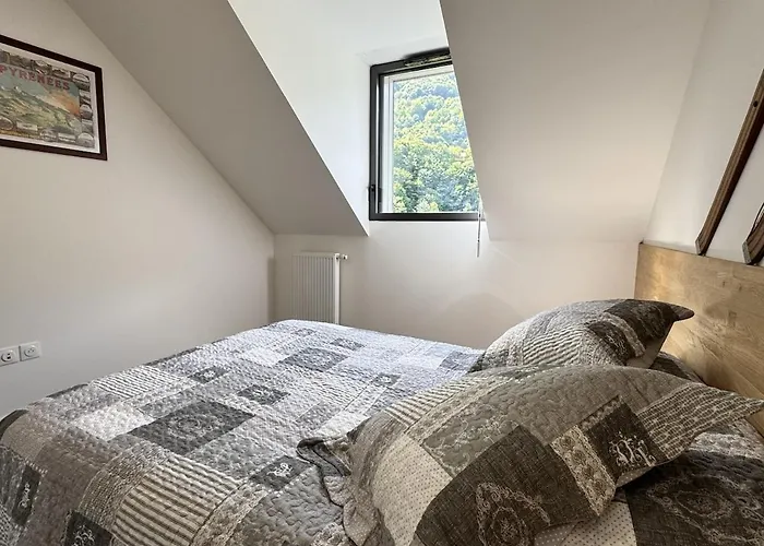 Bel 85m2 Pour 8p Parking Et Balcon