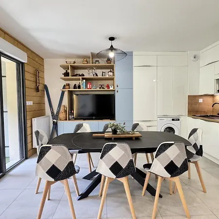 Bel 85m2 Pour 8p Parking Et Balcon Apartman *