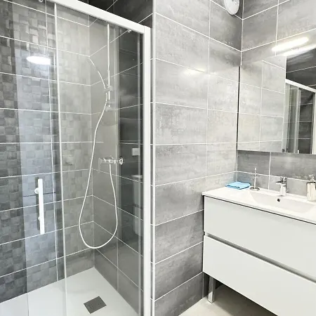 Bel 85m2 Pour 8p Parking Et Balcon Apartman *